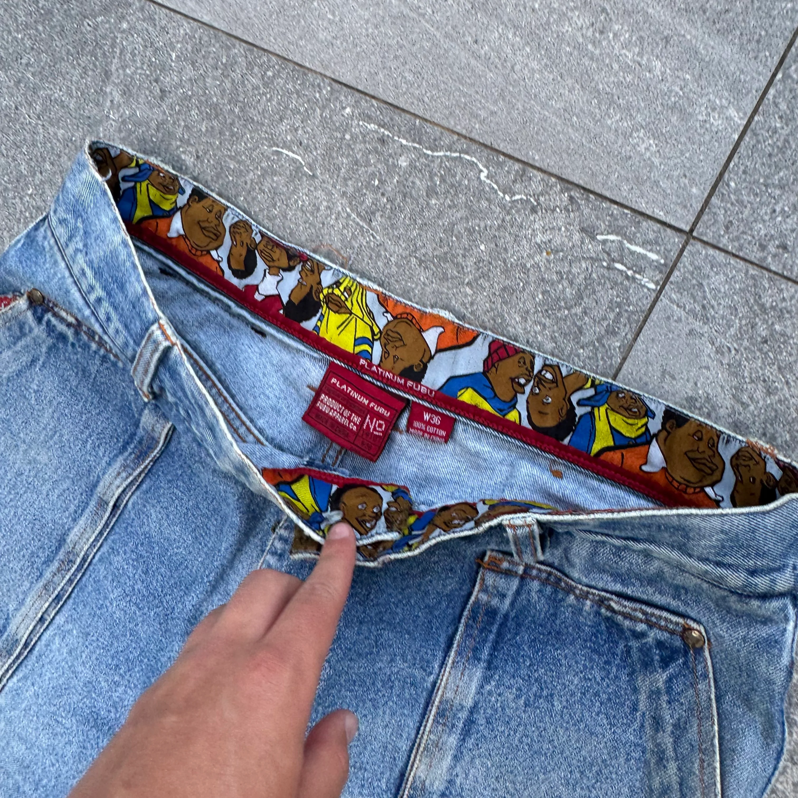Thumb 4