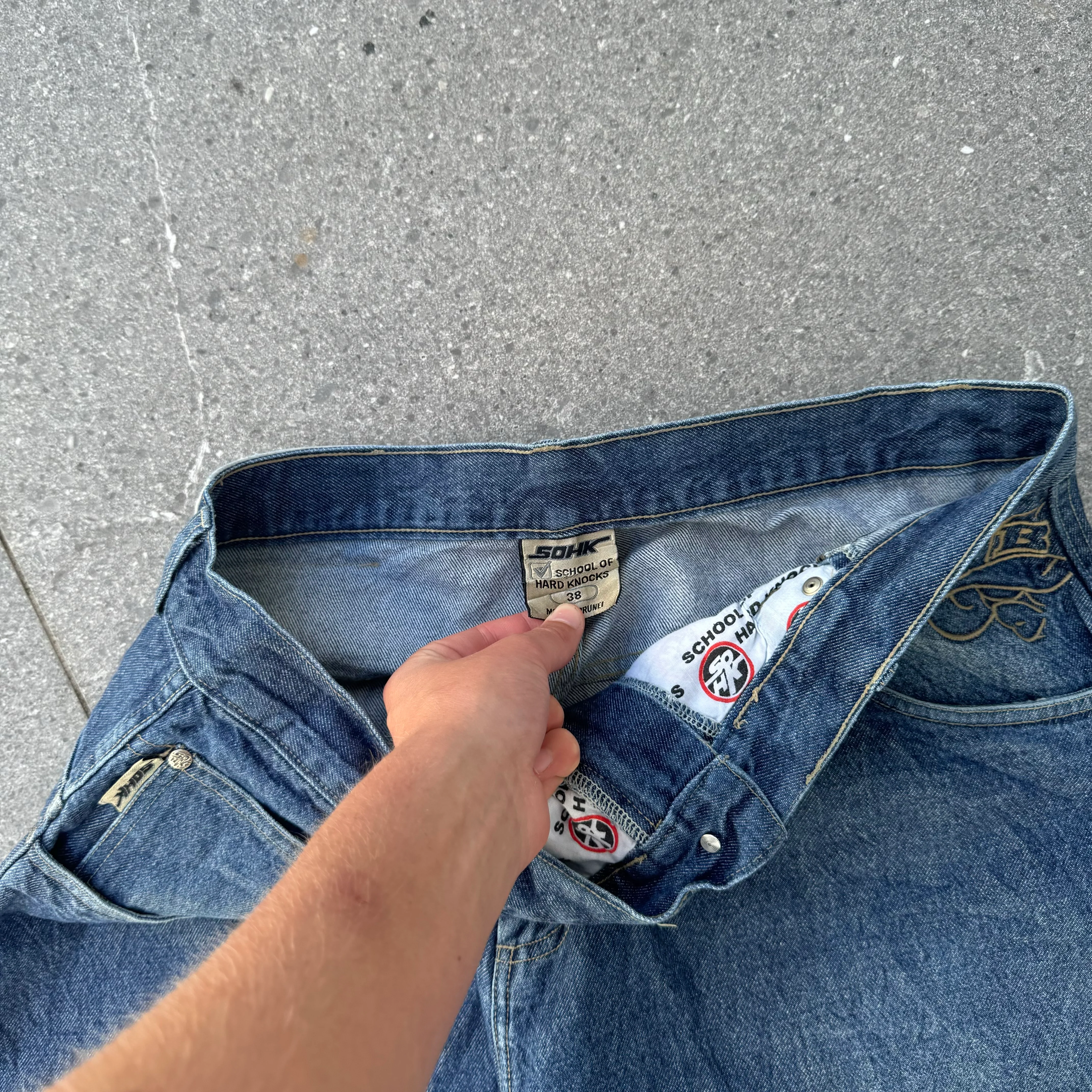 Thumb 5